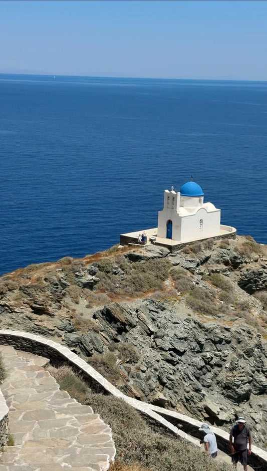 Sifnos Travel Guide