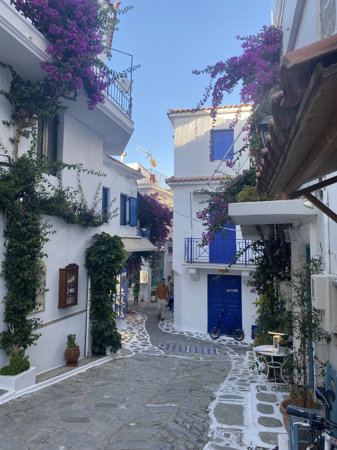 Skiathos Travel Guide